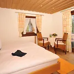 Gaestehaus Klara 아파트